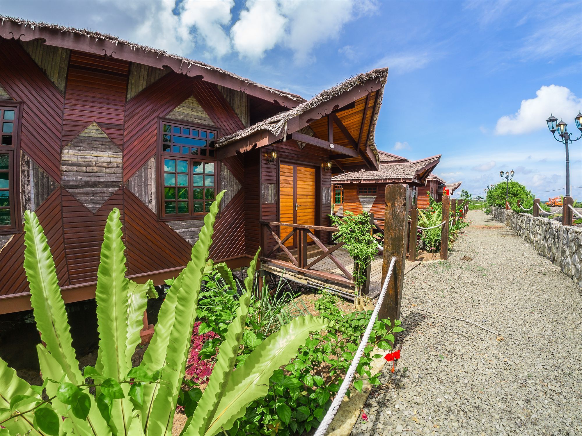 Sipadan Mangrove Resort Tawau Bagian luar foto